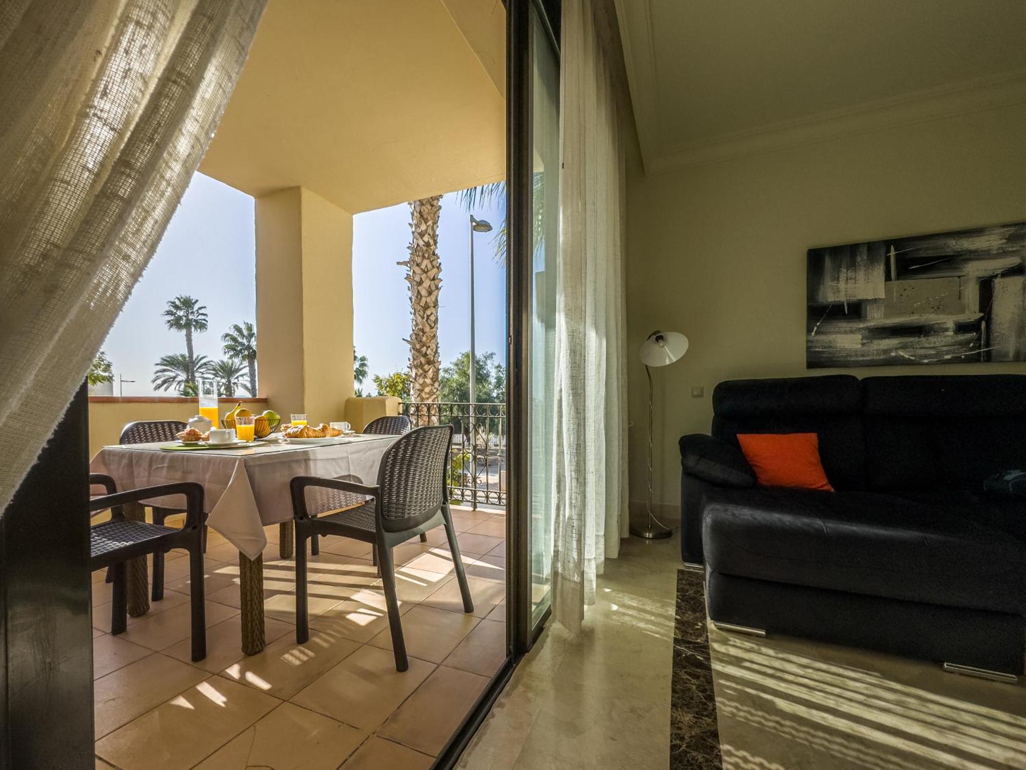 Almyra Roda Golf Apartment